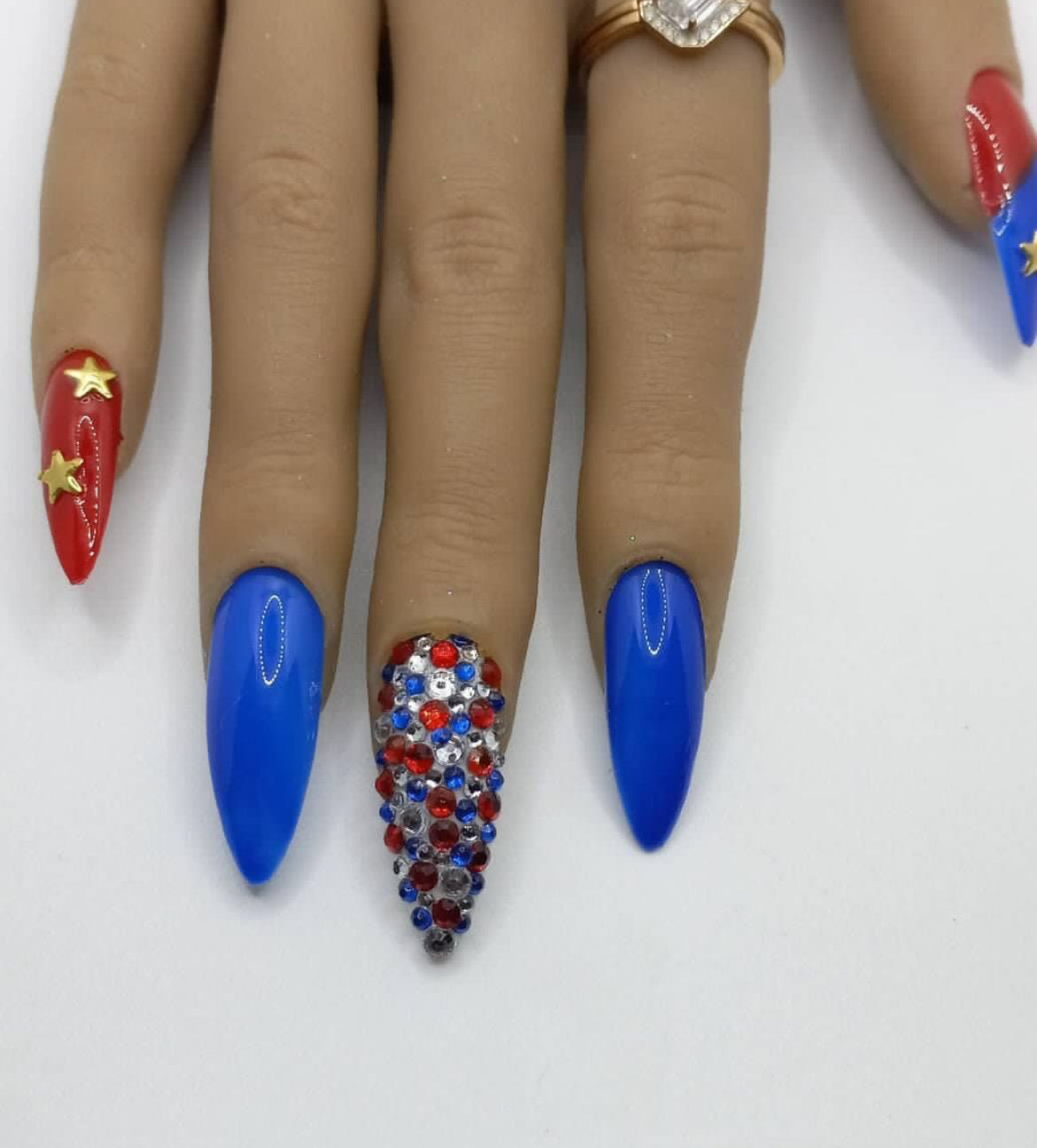 Independence Nail Set